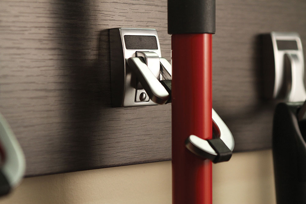 Custom closet details